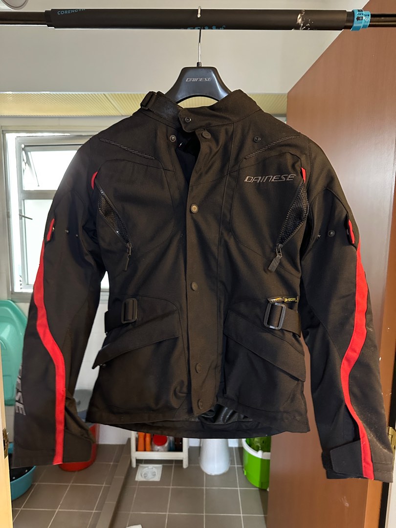 Dainese Tempest 2 D Dry Mens Size 44 Motorcycles Motorcycle