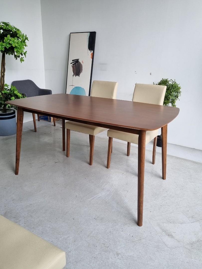 Table For 7 LIKE NEW Wooden Dining Table 1.8m, Sits 6-8 people. (Include Deliver ...