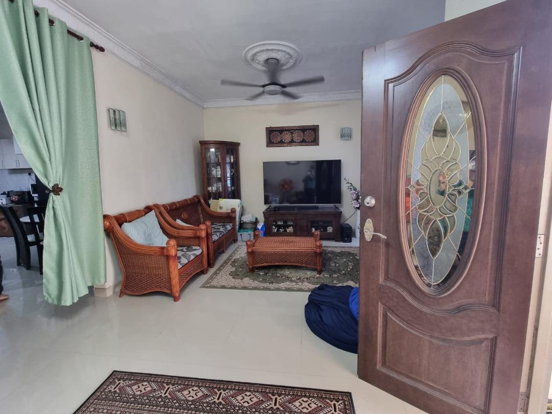 Fully Renovated Double Storey House, Jalan Tepuan, Section 8, Shah Alam