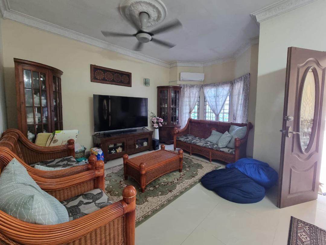 Fully Renovated Double Storey House, Jalan Tepuan, Section 8, Shah Alam