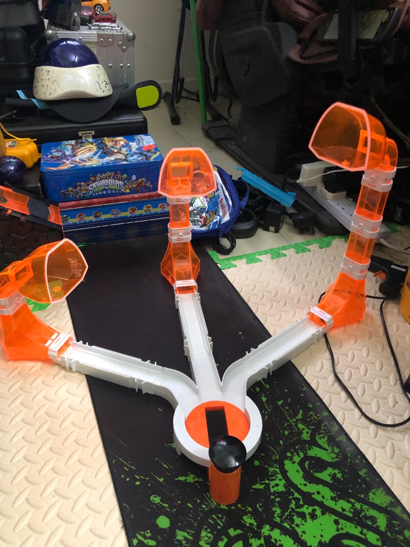 HEXBUG nano V2 neon Launchpad