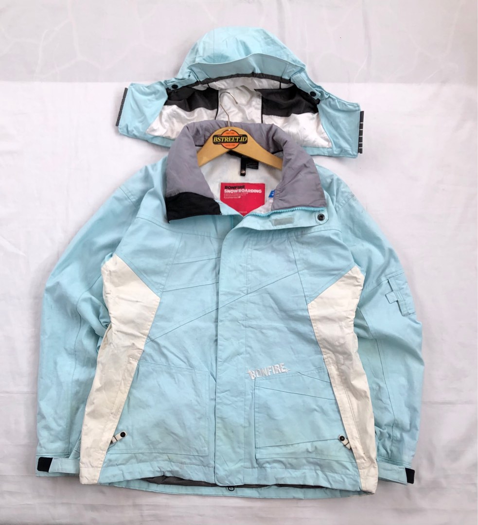 Jacket bonfire snowboard Fesyen Wanita Pakaian Wanita Baju