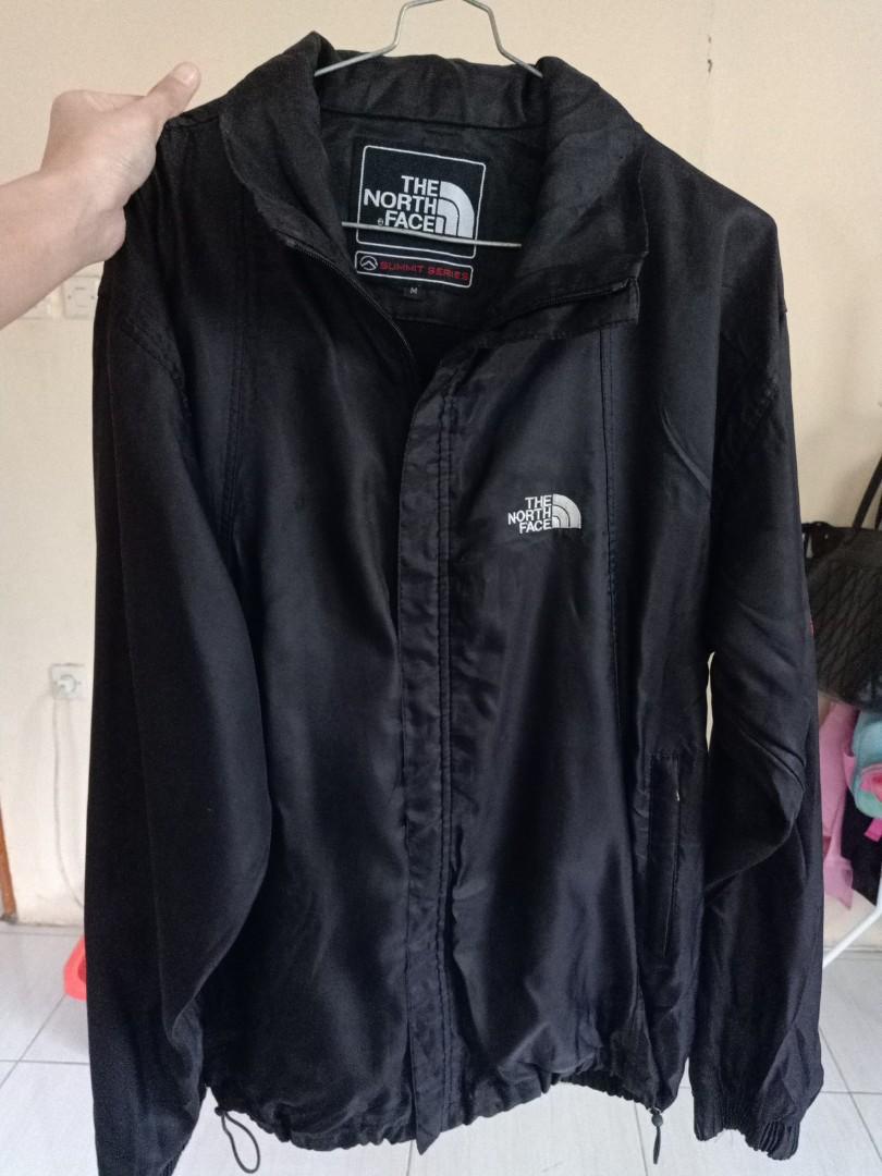 Jaket the north shop face ori