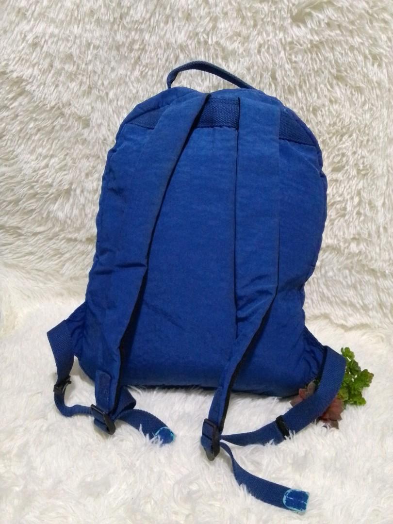 Kipling blue flag backpack with monkey (Category: Backpacks) located in Cainta. Submitted by janilen (Listing ID 1189276776, Image 2). Description: 12"x17" with monkey And etiketa. with flaws. see pic for details. preloved from Korea. manage your expectations.