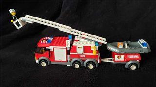 LEGO Fire Truck Set 7239 (Yr. 2005)