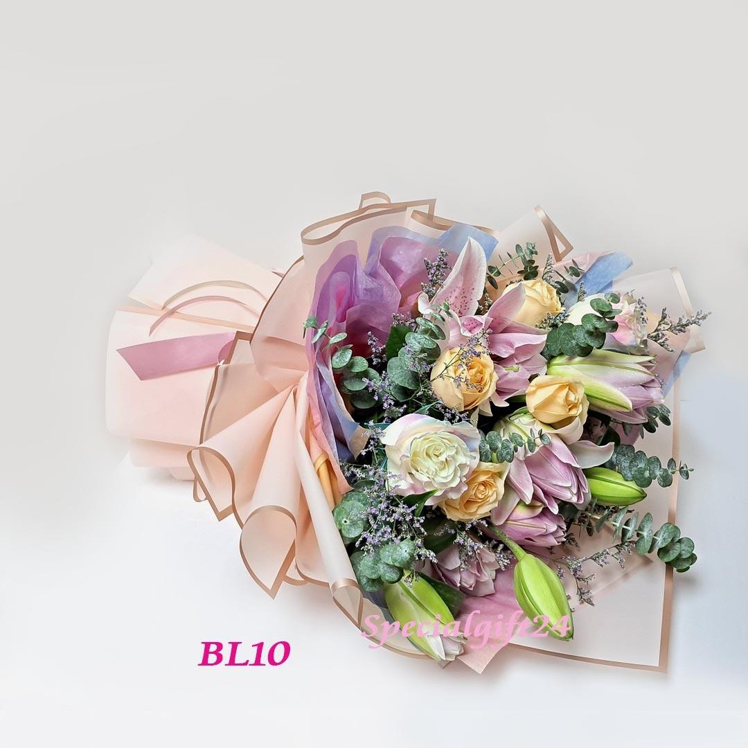 Less10 百合花鮮花花束bl10婚禮獻花生日長輩感恩結婚用品洗禮彩虹玫瑰拍照獻花 興趣及遊戲 手作 自家設計 文具及工藝 花 Carousell