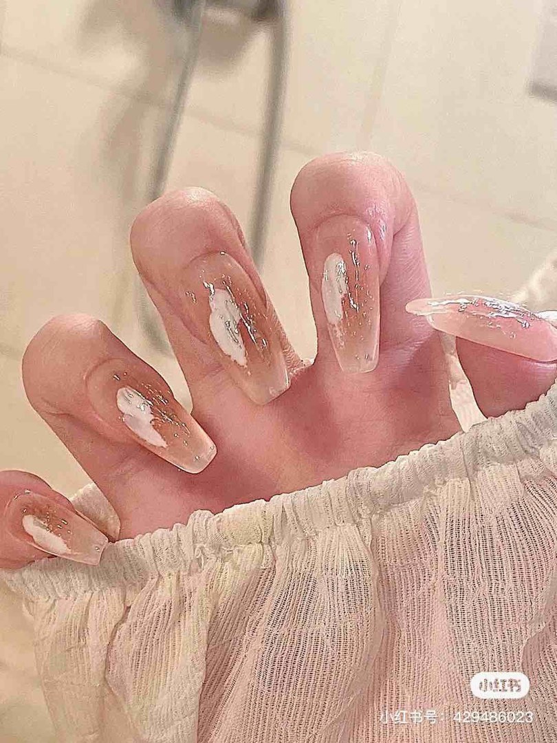 looking for nail model, Bulletin Board, Looking For on Carousell