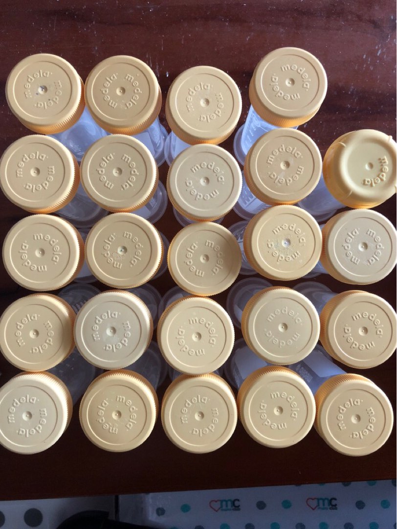 Medela Storage and Freeze Bottles 80ml, Babies & Kids, Nursing
