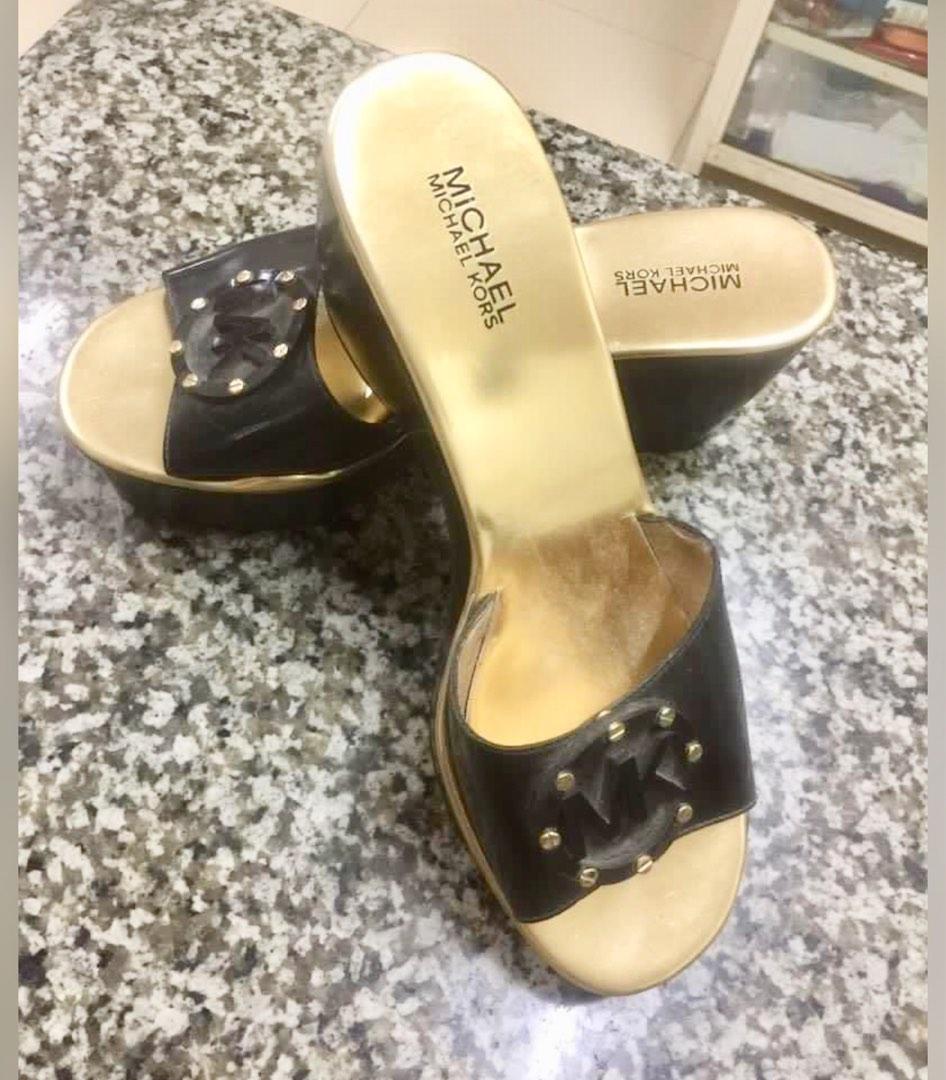 michael kors wedge (Category: Wedges) located in Zamboanga. Submitted by goodforless (Listing ID 1189171074, Image 2). Description: selling my good as new michael kors wedge.