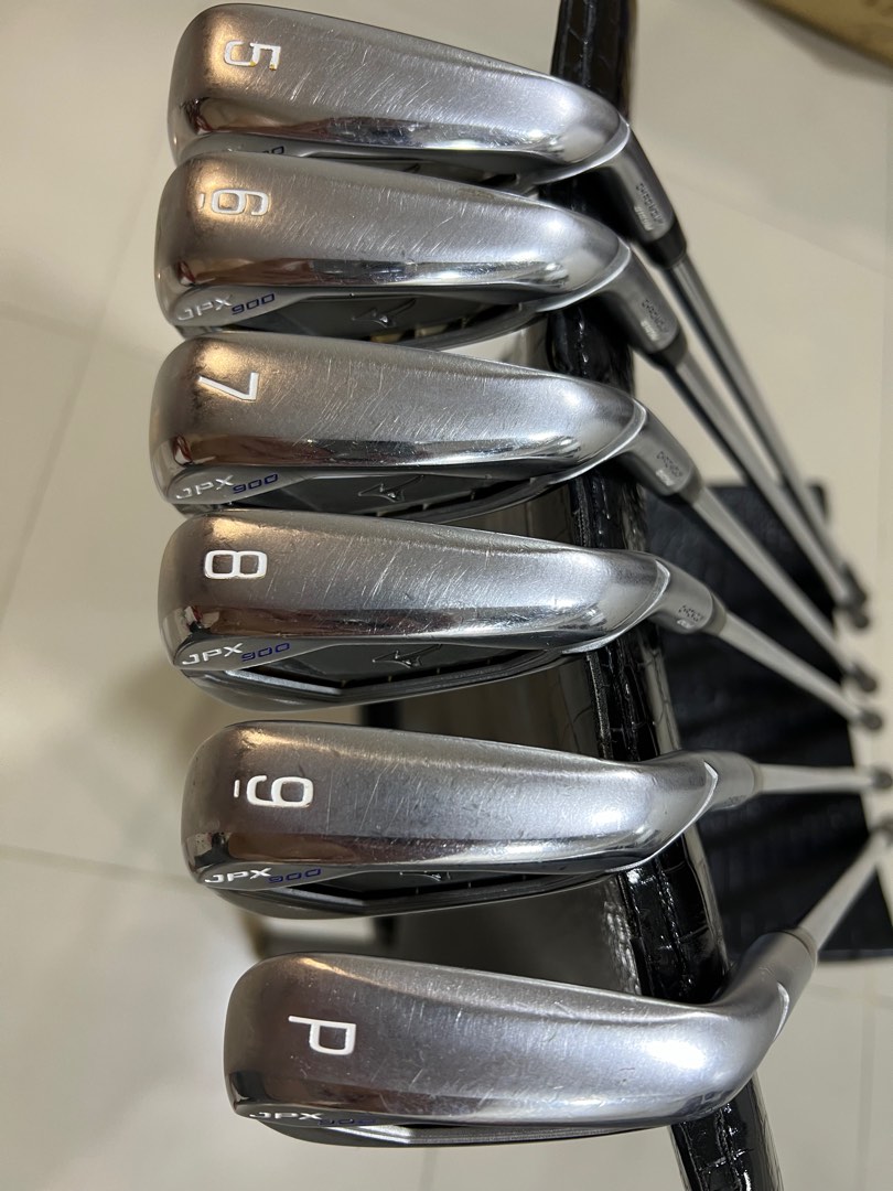Mizuno jpx 900 hot store metal 4 iron for sale