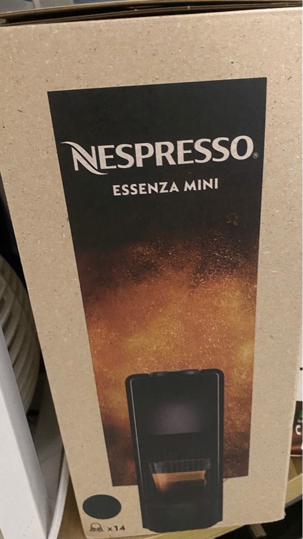 全新Nespreesso Essenza mini C30 咖啡機+ 14個膠囊+ $100 coupon +