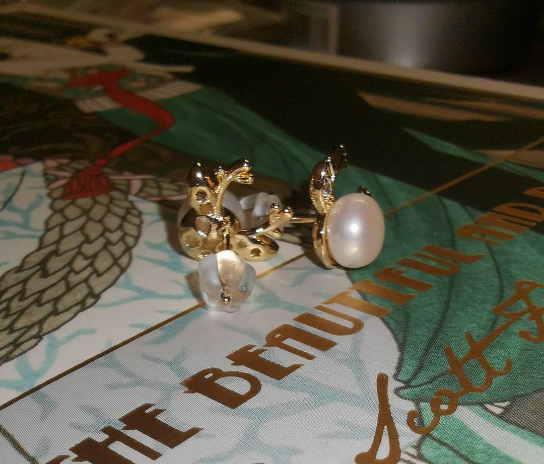 Reindeer pearl earrings sales
