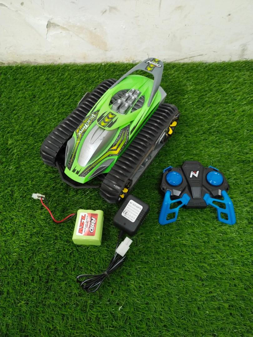 Nikko Remote Control VelociTrax Neon Green, Hobbies & Toys, Toys