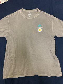 NKE Sportswear 耐 吉短袖雛菊 LOGO 麻灰 米白