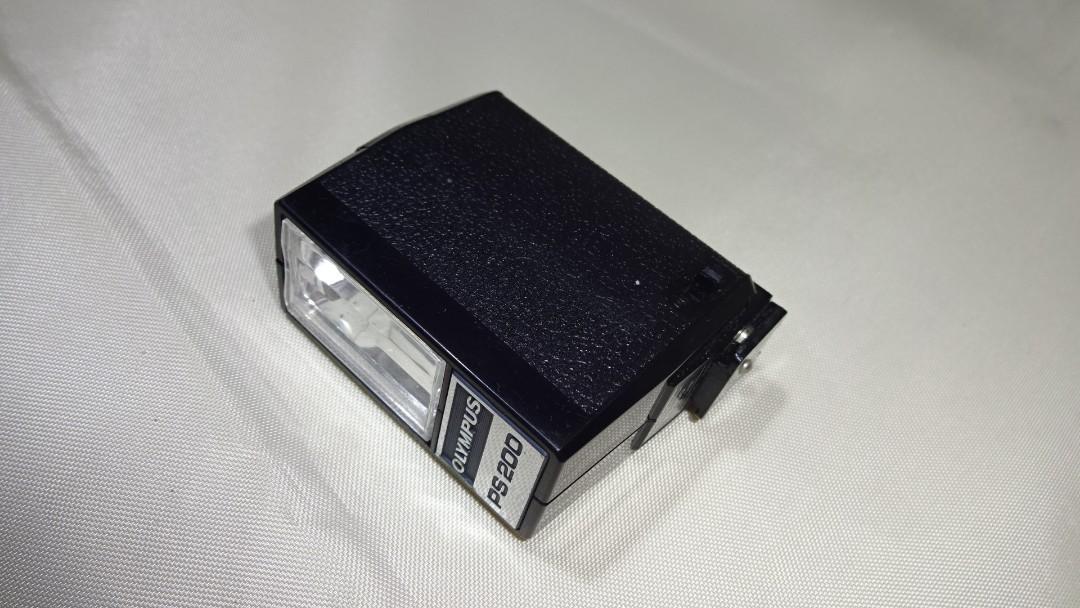 Olympus PS200 camera flash, Photography, Photography Accessories
