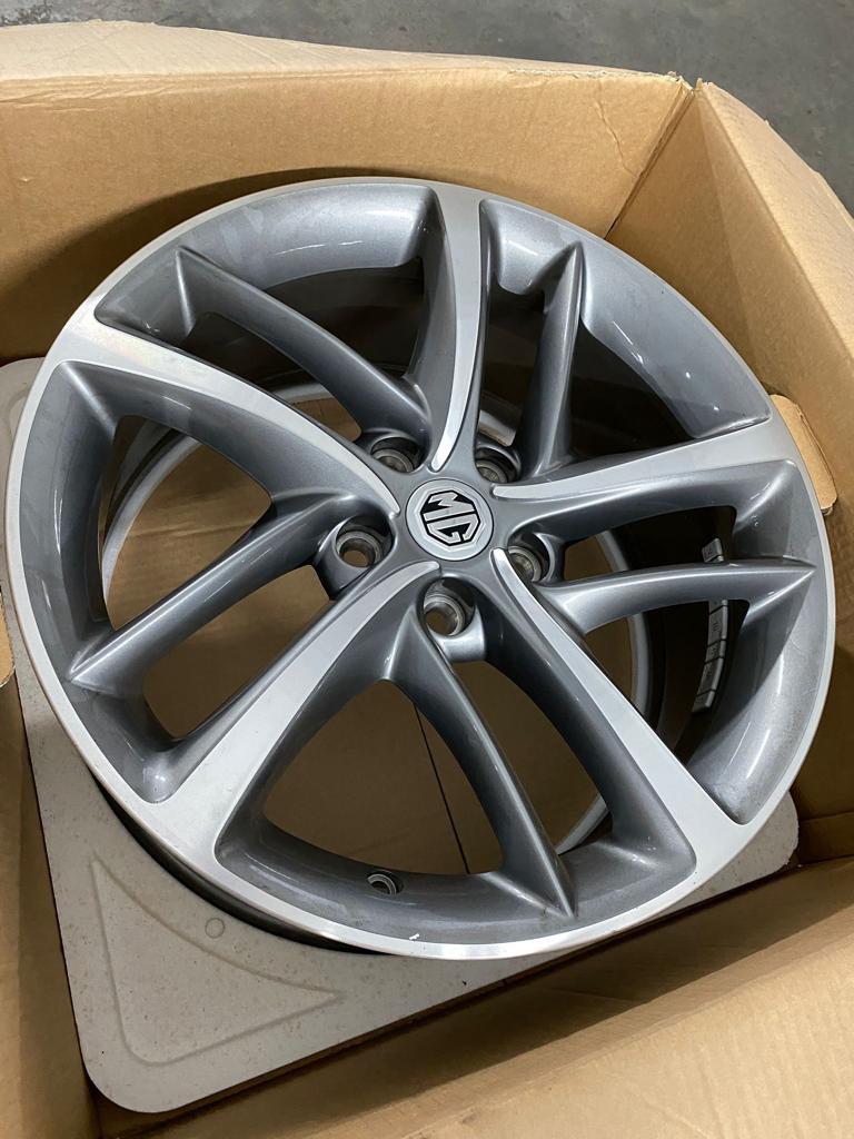 Original Rim MG HS (New), Car Accessories, Tyres & Rims on Carousell