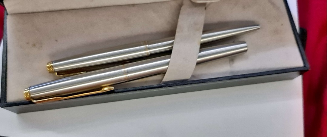 Parker 75 Flighter Set (Fountain Pen and Mechanical Pencil) on Carousell