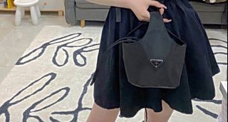 (Category: ) located in . Submitted by japanandsingaporeluxepreloved (Listing ID 1189160247, Image 1). Description: .