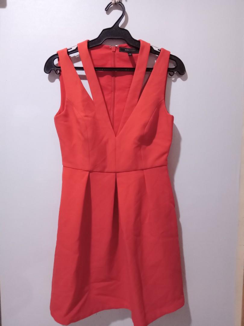 Preloved BCBG Maxazria Dress (Category: Dresses) located in Caloocan City. Submitted by Shop8Eight (Listing ID 1189211741, Image 2). Description: .