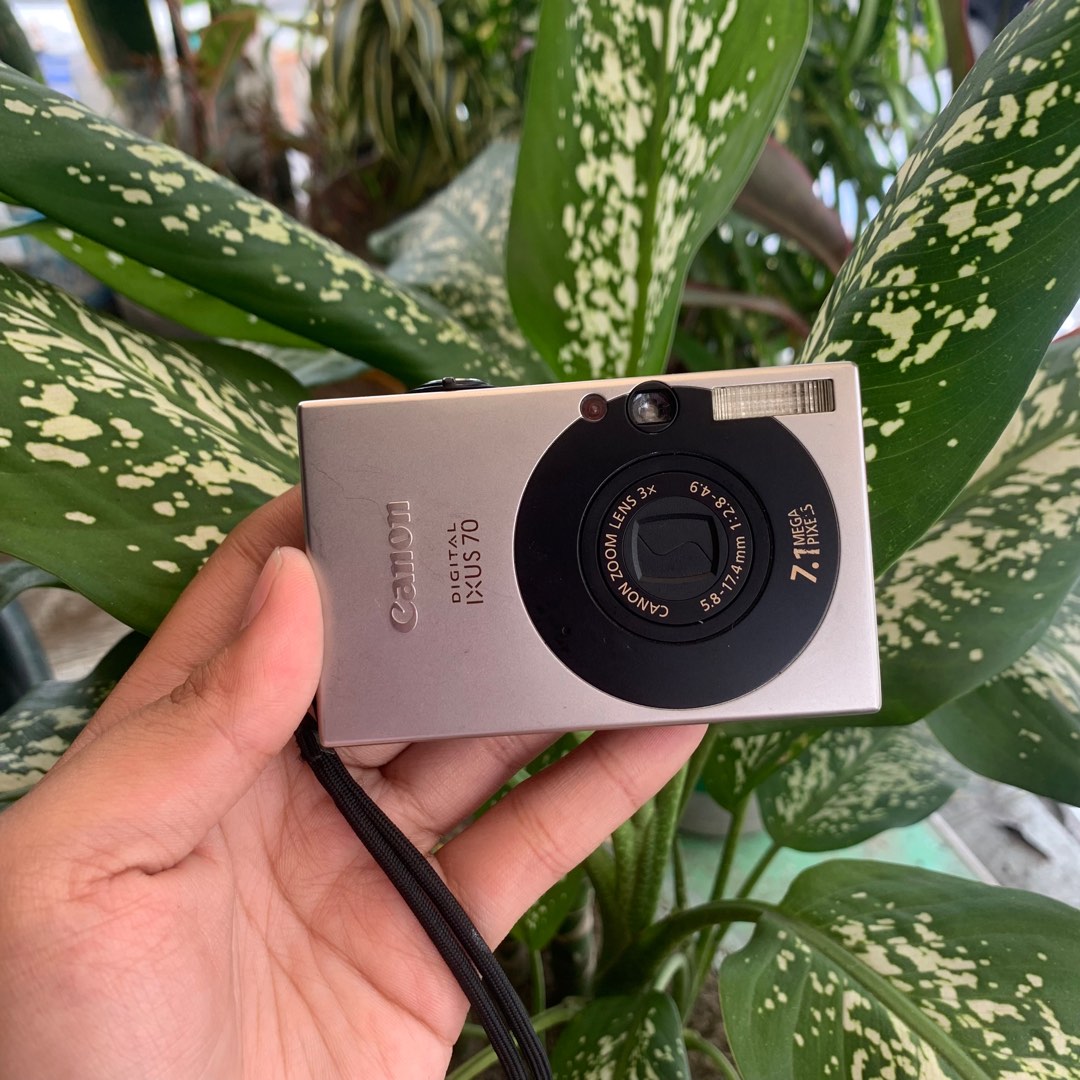 RARE Canon IXUS 70, Photography, Cameras on Carousell