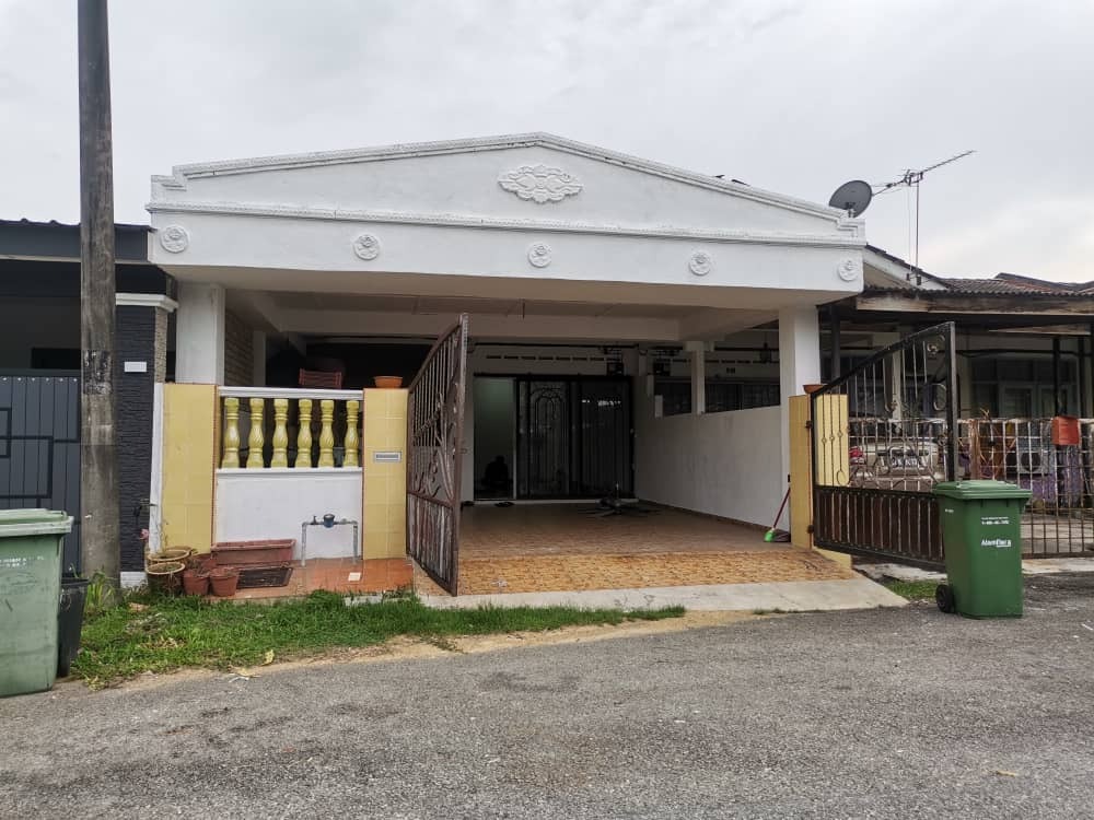 Rumah Teres Setingkat Taman Seri Mahkota Bt12, Kuantan EXTENDED