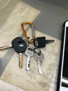 Set of lost key found at Railway Corridor near Keppel