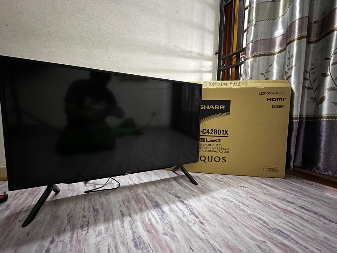 SHARP TV 42 inch, TV & Home Appliances, TV & Entertainment, TV on Carousell