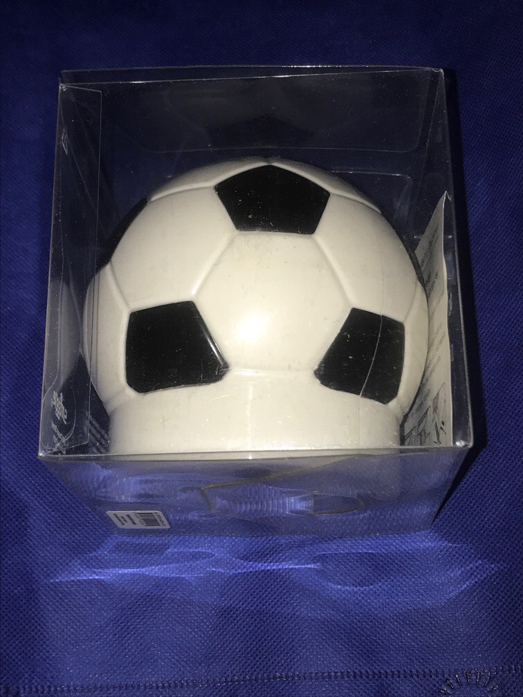Smiggle Soccer Ball Electric Sharpener, Hobbies & Toys, Stationery