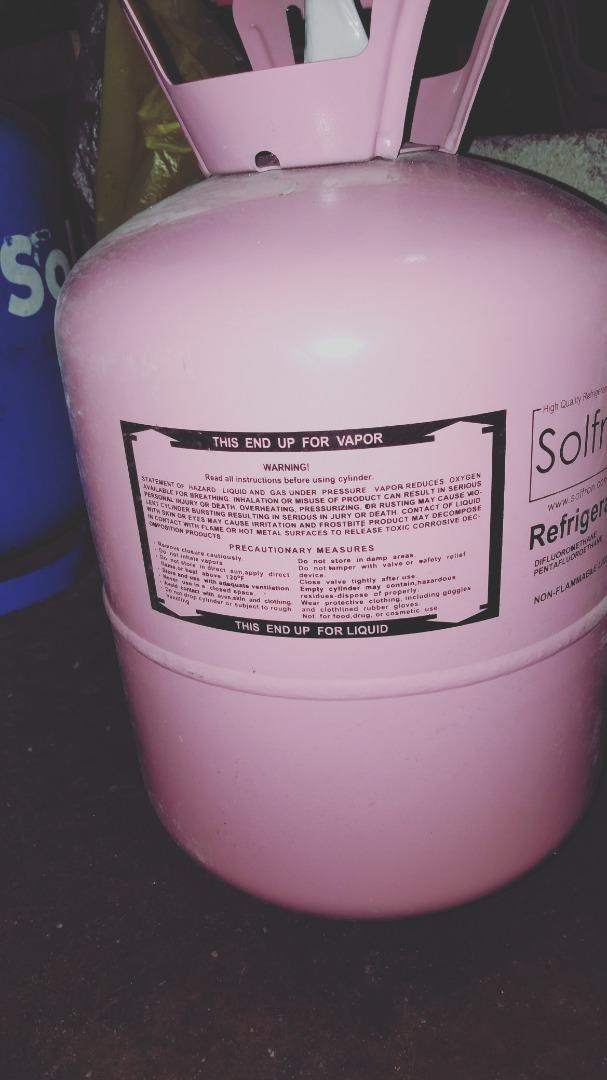 Solfron refrigerant freon tank with sealed (brand new), Commercial