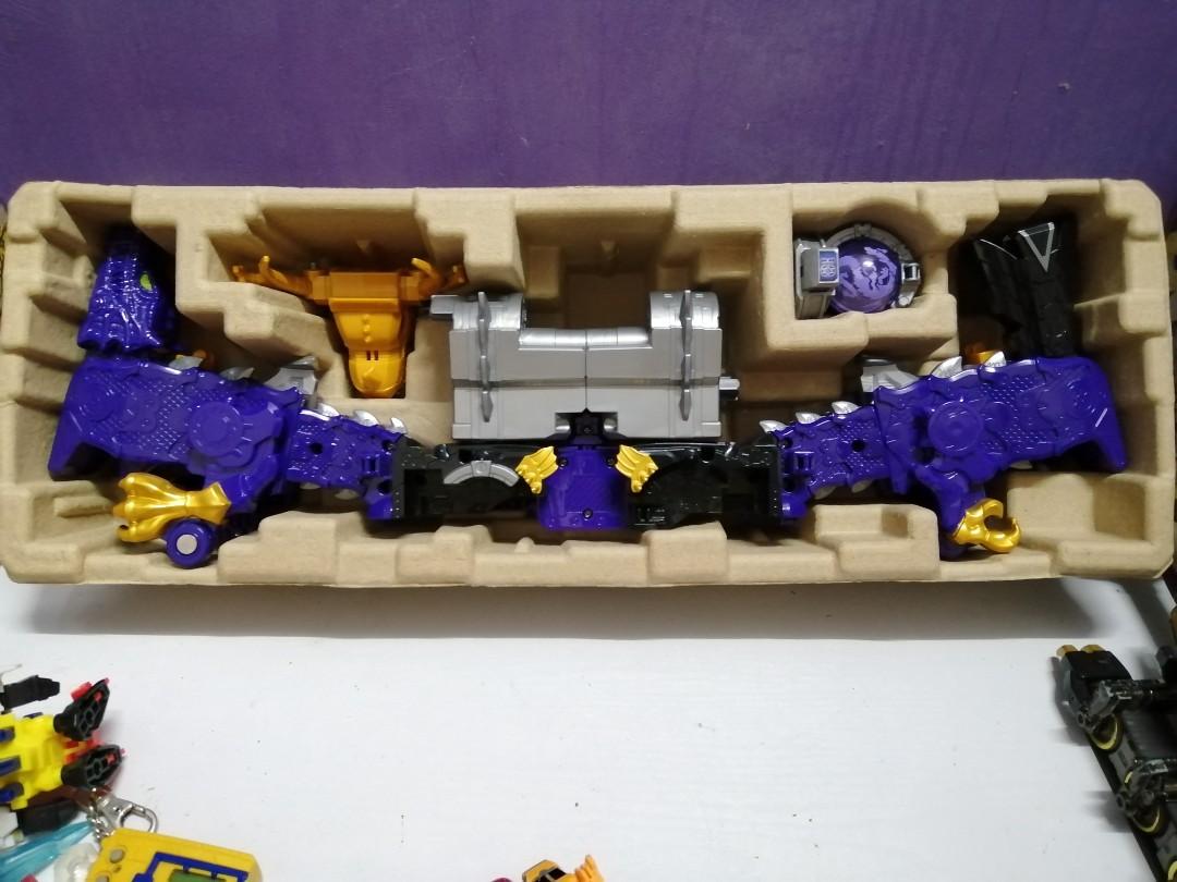Bandai Uchu Sentai Kyuranger Kyutama Gattai 10 DX Ryu Voyager