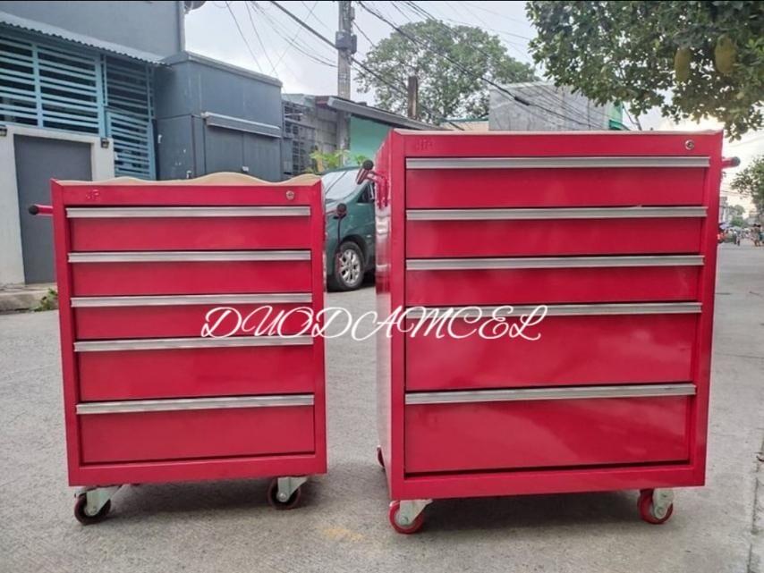 Big Red Tool Boxes/Chests