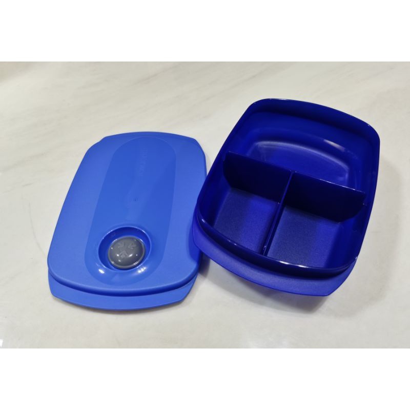 Reheatable Divided Lunch Box 1L – eTuppStore (PM) by Tupperware Brands  Malaysia Sdn. Bhd. 199401001646 (287324-M)