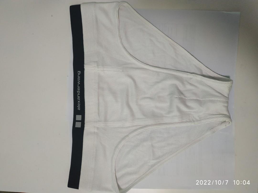 Uniqlo men underwear, Men's Fashion, Bottoms, New Underwear on Carousell