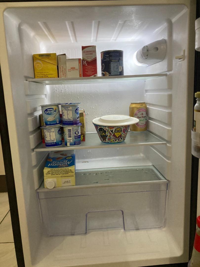 [RUSH] Used like Brand New Refrigerator, TV & Home Appliances, Kitchen