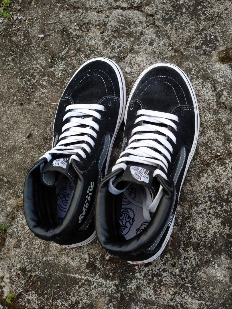Vans cruel world send on sale rescue