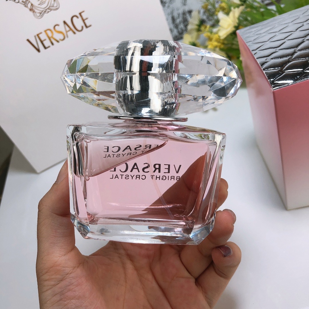 Versace Pink Diamond Perfume for Women 90ml, Beauty & Personal Care, Fragrance & Deodorants on