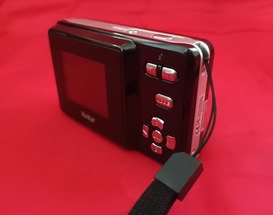 Vivitar ViviCam 5022 Digital Camera, Photography, Cameras on Carousell