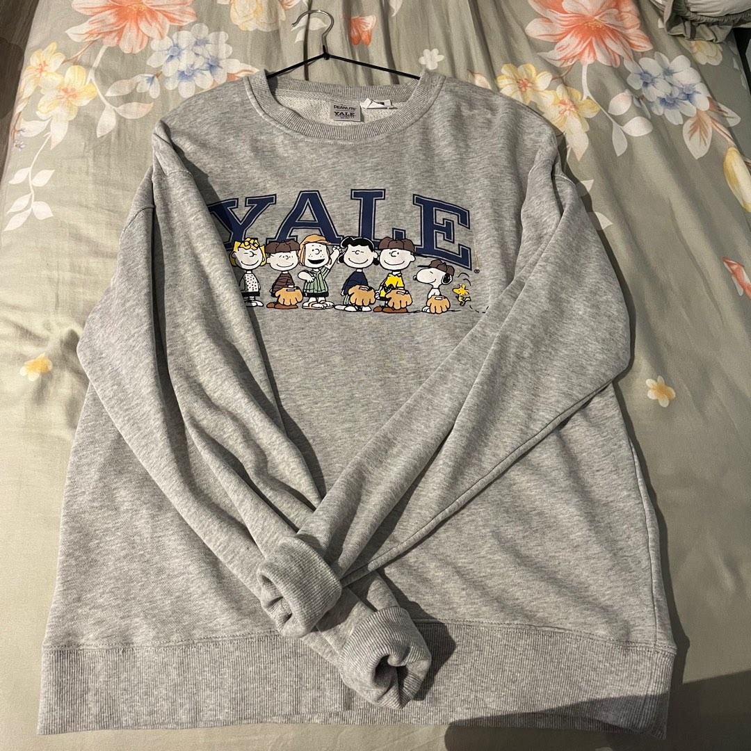 Yale x Snoopy Cotton Oversized Sweater Sweatshirt Pullover, Women's  Fashion, Coats, Jackets and Outerwear on Carousell