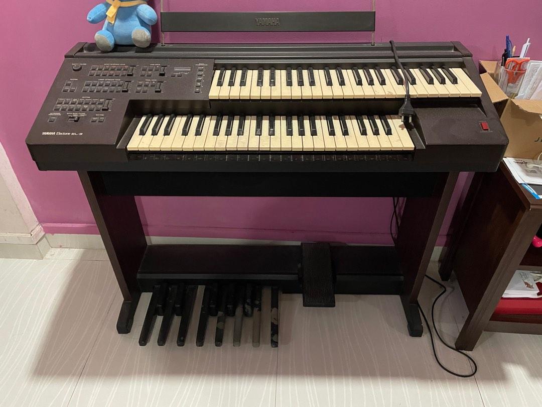 Yamaha piano for sale 400, Hobbies & Toys, Music & Media, Musical
