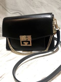 由 ninaboutique (刊登 ID 1098603422，圖片 1) 提交，位於 的 (類別：)，說明：。