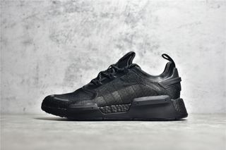 Adidas nmd triple black singapore clearance