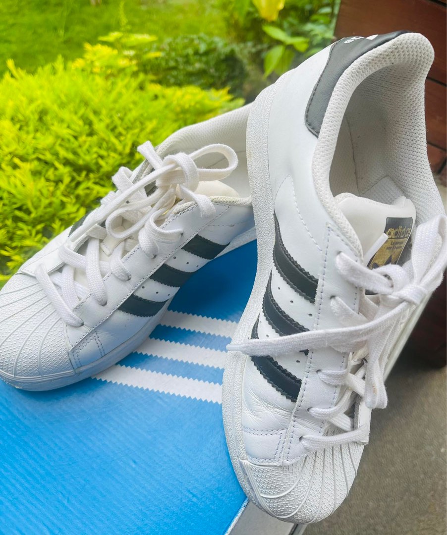 authentic adidas superstar