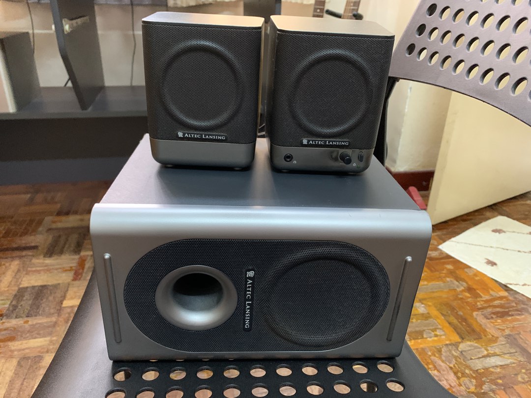Altec Lansing 221 2.1 speaker system, Audio, Soundbars, Speakers