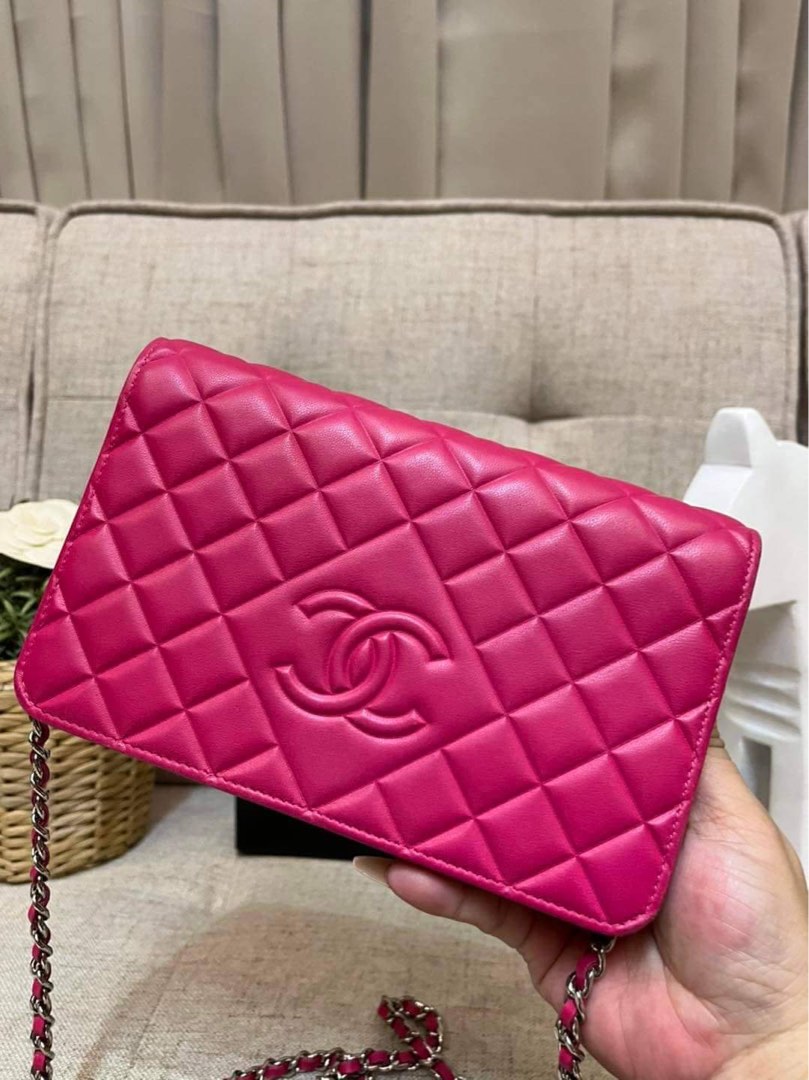 Chanel WOC in Pink Patent Leather