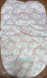 Baby swaddle