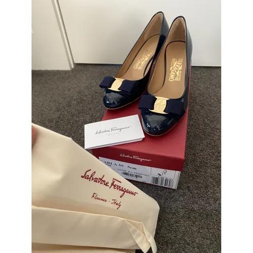 Ferragamo Heels, Women's Fashion, Footwear, Heels on Carousell