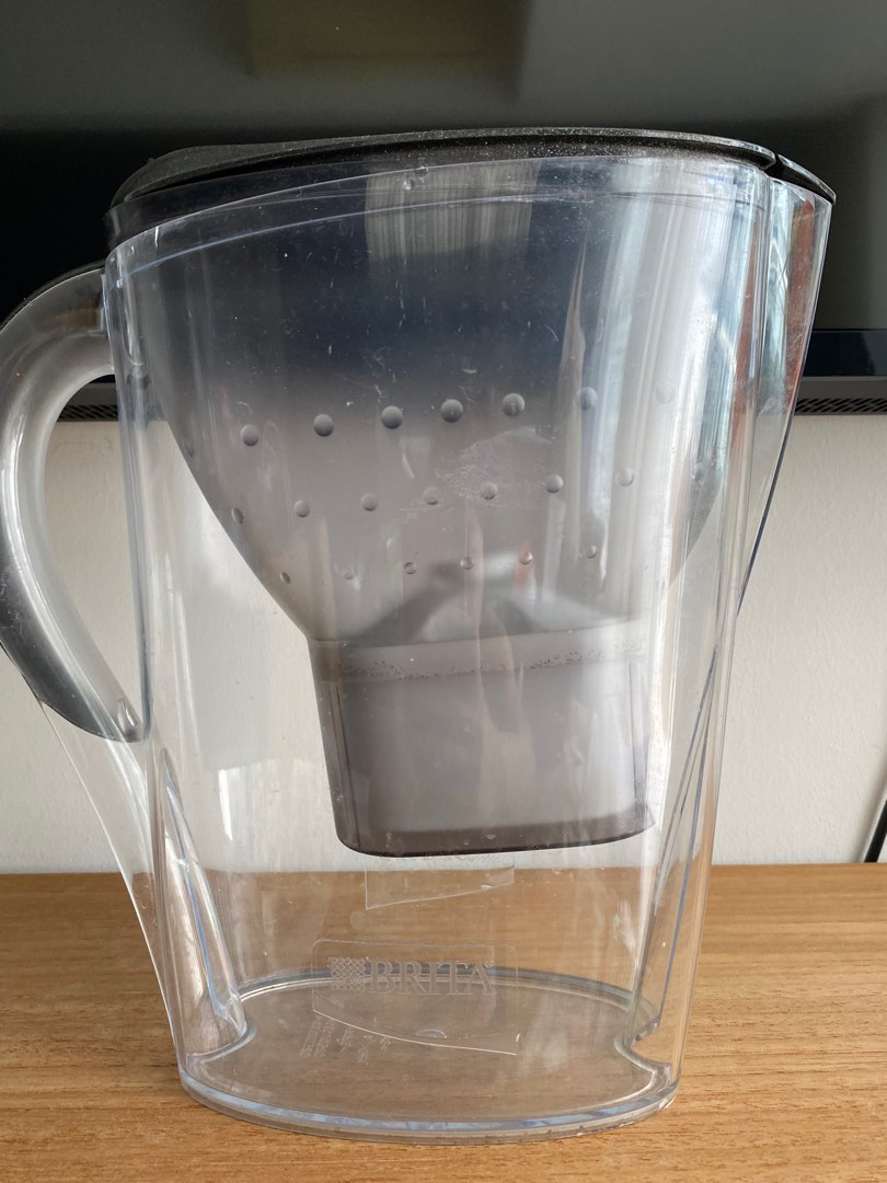 Brita water filter Jug, Furniture & Home Living, Kitchenware