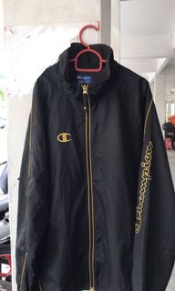 (Category: ) located in . Submitted by thriftbydippo (Listing ID 1189406209, Image 1). Description: .