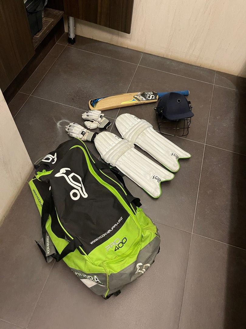 Children’s Cricket Set (Bat, helmet, pads, & bag), Sports Equipment