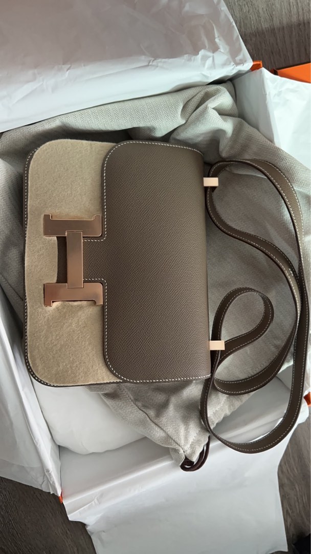 Constance 24 Etoupe rghw New version, Luxury, Bags & Wallets on Carousell